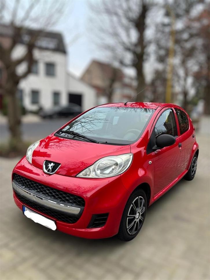Peugeot 107, Auto's, Peugeot, Particulier, ABS, Airbags, Bluetooth, Isofix, Radio, Traction-control, Benzine, Euro 5, 5 deurs
