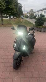 Vespa sprint 2019 model 4t mat zwart, Fietsen en Brommers, Snorfietsen en Snorscooters, Ophalen, Zo goed als nieuw, Benzine, Vespa