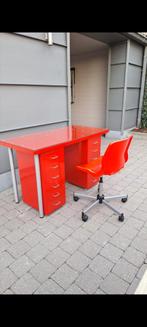 Rode glanstafel met veiligheidsglas en bureaustoel, Enlèvement, Comme neuf