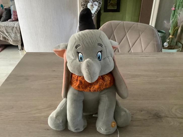 Disney Dumbo Halloween pluche character (Nieuw) (32 cm), Kinderen en Baby's, Speelgoed | Knuffels en Pluche, Nieuw, Olifant, Ophalen of Verzenden