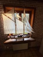zeilboot 2 master op stand, Ophalen, Zo goed als nieuw