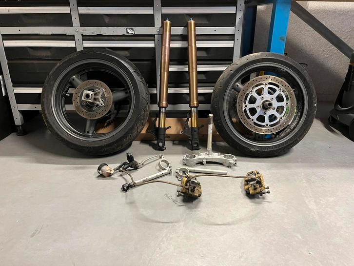 Suzuki gsxr usd voorvork incl velgen caferacer, Motos, Pièces | Suzuki, Utilisé, Enlèvement