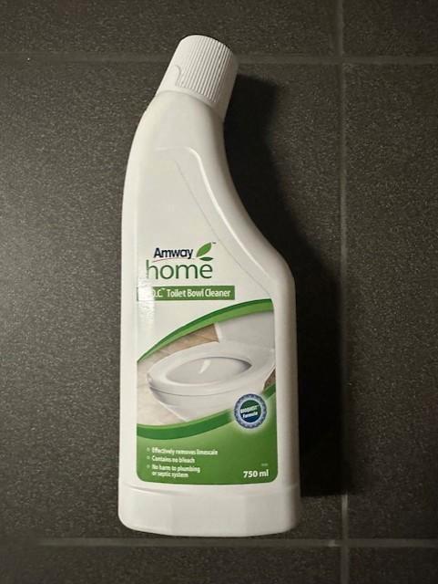 Amway home toilet reiniger, Maison & Meubles, Produits de nettoyage, Produit de nettoyage, Enlèvement