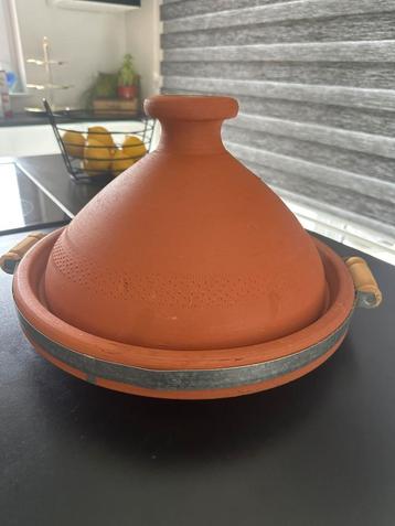 Nouveau grand tajine avec poignées - 34 cm diamètre beschikbaar voor biedingen