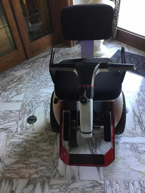 Nino robotics, Diversen, Brommobielen en Scootmobielen, Zo goed als nieuw, Ophalen