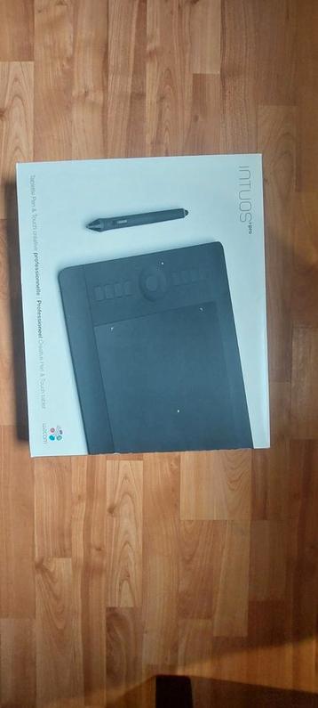 Wacom Intuos Pro M, Enlèvement ou Envoi, Comme neuf