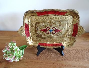 Subliem Italiaans dienblad, vintage. 32 x 19 cm beschikbaar voor biedingen