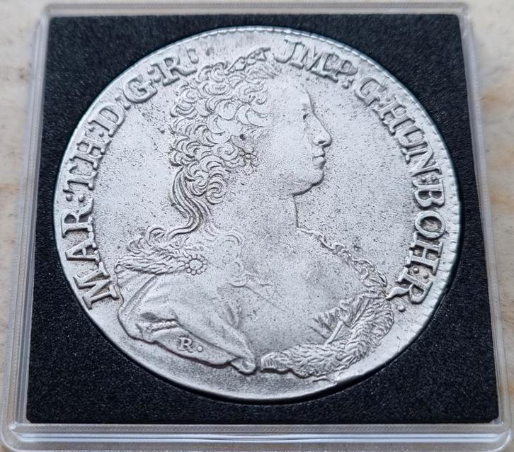Ducaton 1750 B (Antwerpen) Maria Theresia / Zeldzaam !, Postzegels en Munten, Munten | België, Losse munt, Zilver, Ophalen of Verzenden