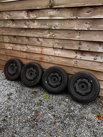 Zomerwielen VW Polo 5x100 165/70/14 81T beschikbaar voor biedingen