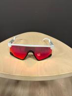 Nieuwe Oakley fietsbril, Handtassen en Accessoires, Zonnebrillen en Brillen | Heren, Ophalen of Verzenden, Nieuw, Oakley