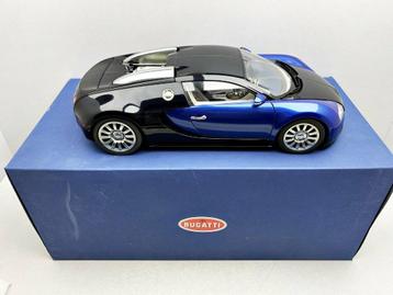 Coffret BUGATTI 16.4 Veyron Black/Blue 1/12 AUTO ART NEUF beschikbaar voor biedingen