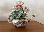 Capodimonte theekan met bloemen, Antiek en Kunst, Ophalen