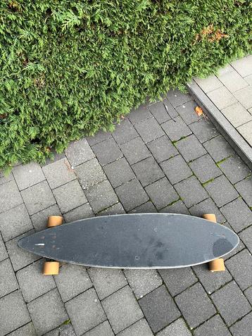LONGBOARD beschikbaar voor biedingen