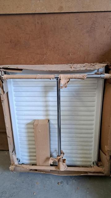 Verwarming (radiator) wit met chrome handdoekdroger beschikbaar voor biedingen