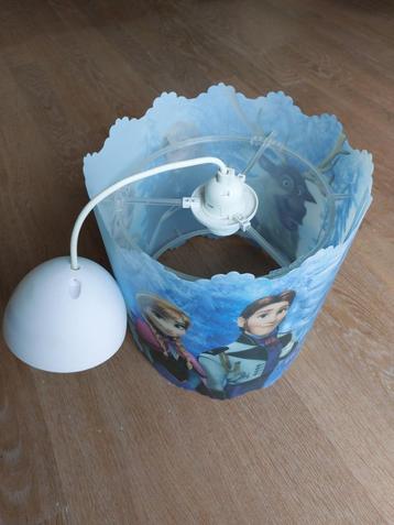 Frozen plafond lamp  beschikbaar voor biedingen