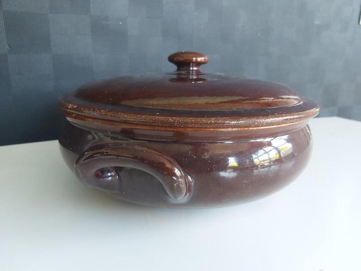 Mooie italiaanse vintage terracotta (oven) schaal met deksel, Antiek en Kunst, Antiek | Keramiek en Aardewerk, Ophalen of Verzenden