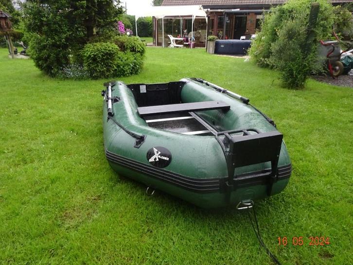 a vendre zodiac 3.2m de long, Watersport en Boten, Rubberboten, Zodiac, Hout, Ophalen