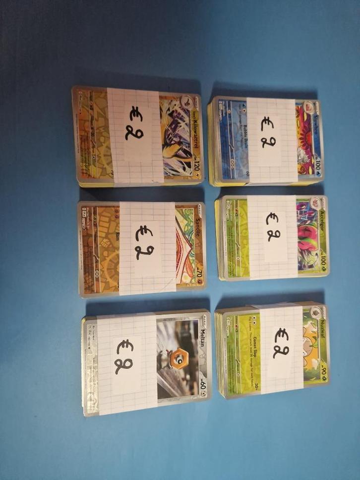 Pokémon kaarten pakketjes/bundels, Hobby en Vrije tijd, Verzamelkaartspellen | Pokémon, Zo goed als nieuw, Meerdere kaarten, Ophalen