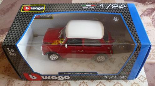 Bburago 1/24 diverse modellen, Hobby en Vrije tijd, Modelauto's | 1:24, Zo goed als nieuw, Auto, Burago, Ophalen of Verzenden