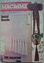 Macrame - Speciaal Decoratie - Die Masche, Hobby en Vrije tijd, Ophalen of Verzenden, Gebruikt, Hanger