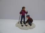 Luville Item  --  children with skies  --  601614, Diversen, Ophalen of Verzenden, Zo goed als nieuw