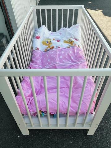 kinderbed beschikbaar voor biedingen