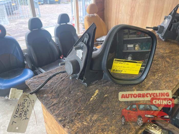 Rétroviseur extérieur droit d'un Peugeot Partner, Autos : Pièces & Accessoires, Rétroviseurs, Peugeot, Utilisé, 3 mois de garantie