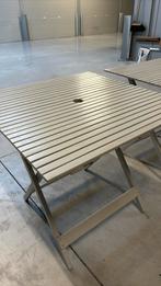 Tuin tafels 2 stuks hout plooibaar grijs vierkant, Huis en Inrichting, Ophalen, Gebruikt, 50 tot 100 cm, 75 cm of meer