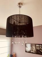Zwarte hanglamp (2 beschikbaar), Huis en Inrichting, Lampen | Hanglampen, Minder dan 50 cm, Kunststof, Landelijk, Zo goed als nieuw