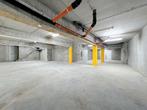 Garage à vendre à Laeken, Immo, Garages & Places de parking