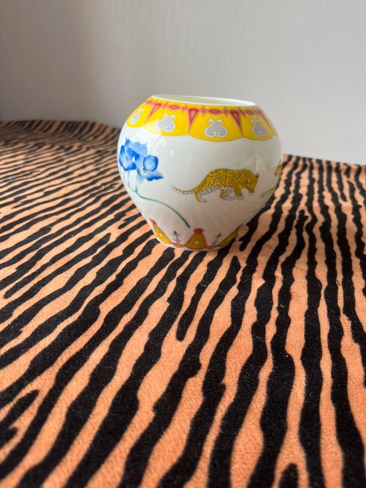 Hutschenreuther schaaltje, Antiek en Kunst, Antiek | Keramiek en Aardewerk, Verzenden