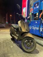 Unieke Vespa Sprint – A Klasse – 2018, Fietsen en Brommers, Ophalen, Klasse A (25 km/u), Zo goed als nieuw