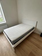 IKEA Bed met matras twijfelaar 140 cm - Nieuwstaat, Ophalen, Wit, 140 cm, Zo goed als nieuw