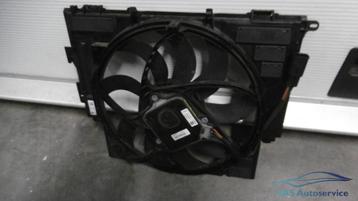 Koelvinhuis BMW 5 serie  528i aut.  F10-F11  17 41 8 642 161 beschikbaar voor biedingen