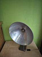 Lampe (ancienne couveuse)