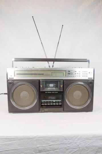 Sharp GF-9595 Boombox – Werkt deels – Vintage Retro Radio beschikbaar voor biedingen
