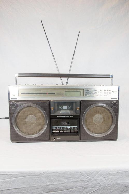 Sharp GF-9595 Boombox – Werkt deels – Vintage Retro Radio, Audio, Tv en Foto, Radio's, Gebruikt, Radio, Ophalen