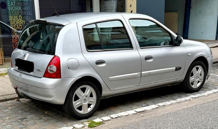 Renault Clio 1.2 16V Authentique met keuring voor verkoop, Auto's, Renault, Particulier, Clio, ABS, Airbags, Airconditioning, Alarm