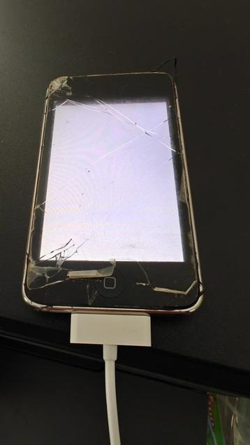 GEZOCHT Frontglas + LCD Apple iPod Touch V2 2G beschikbaar voor biedingen