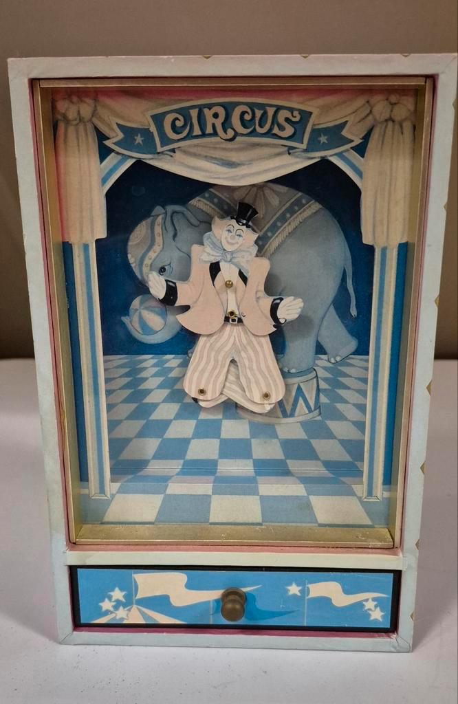 Vintage Ikecho muziekdoos Made in Japan, Verzamelen, Retro, Ophalen of Verzenden