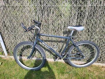 Mountainbike  beschikbaar voor biedingen