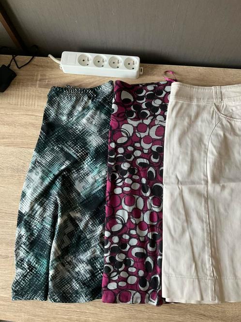 Pakket - 3 rokken (Taifun en Tom Tailor), Kleding | Dames, Rokken, Zo goed als nieuw, Maat 42/44 (L), Ophalen