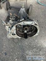 versnellingsbak Nissan micra 1.2 16V bouwjaar 2003, Ophalen of Verzenden, Gebruikt, Nissan