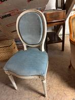 Antieken stoel, Enlèvement