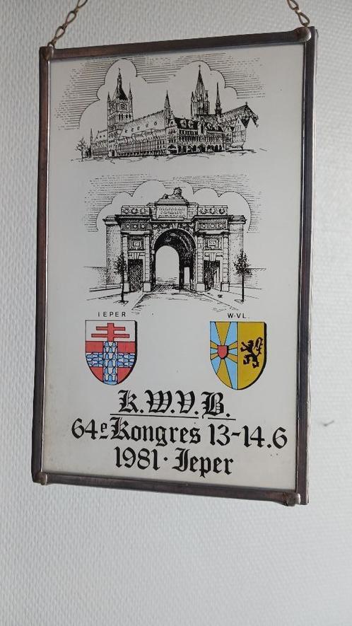 Vintage - Glasraam van de stad " IEPER - Menenpoort ", Antiek en Kunst, Curiosa en Brocante, Ophalen of Verzenden