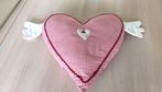 Coussin en forme de cœur avec mains blanches, Enlèvement ou Envoi, Neuf, Rouge, En forme de cœur