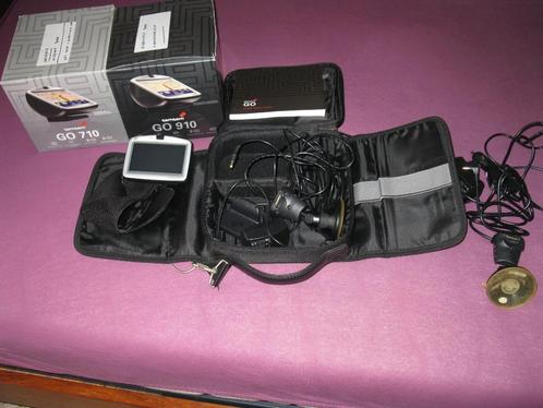 GPS Tomtom GO 710 en GO 910 , 3 stuks + doos onderdelen, Auto diversen, Autonavigatie, Gebruikt, Ophalen of Verzenden