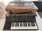 Moog Sub37 analoge synthesizer, Muziek en Instrumenten, Overige aantallen, Zo goed als nieuw, Met midi-aansluiting, Ophalen