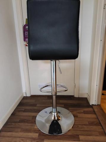  3 bar krukken  beschikbaar voor biedingen