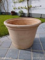 Pot en terre cuite pour cour ou jardin, Jardin & Terrasse, Rond, Enlèvement, Utilisé, 40 à 70 cm
